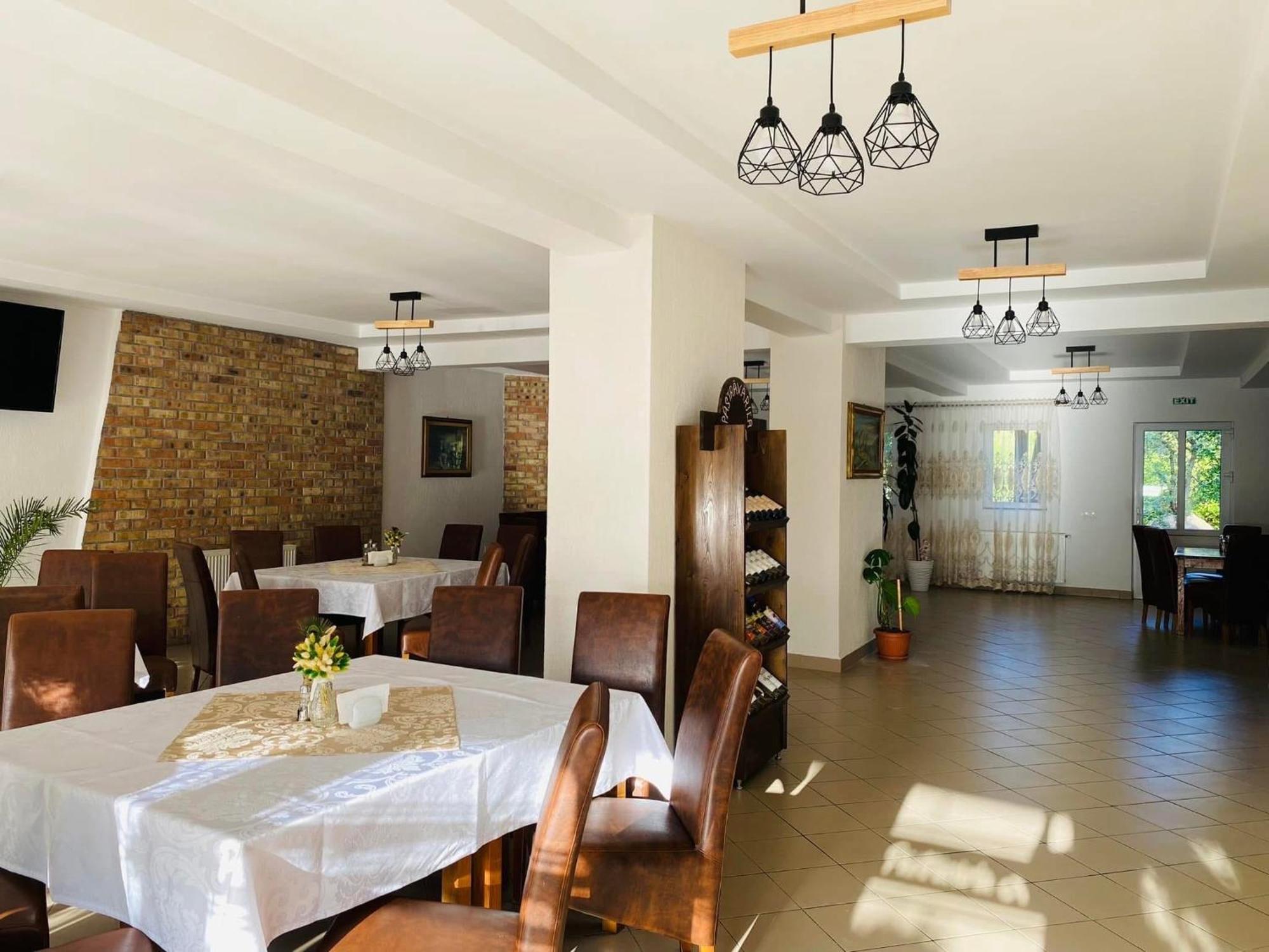 Pastravaria Alina Sirbi Exterior foto